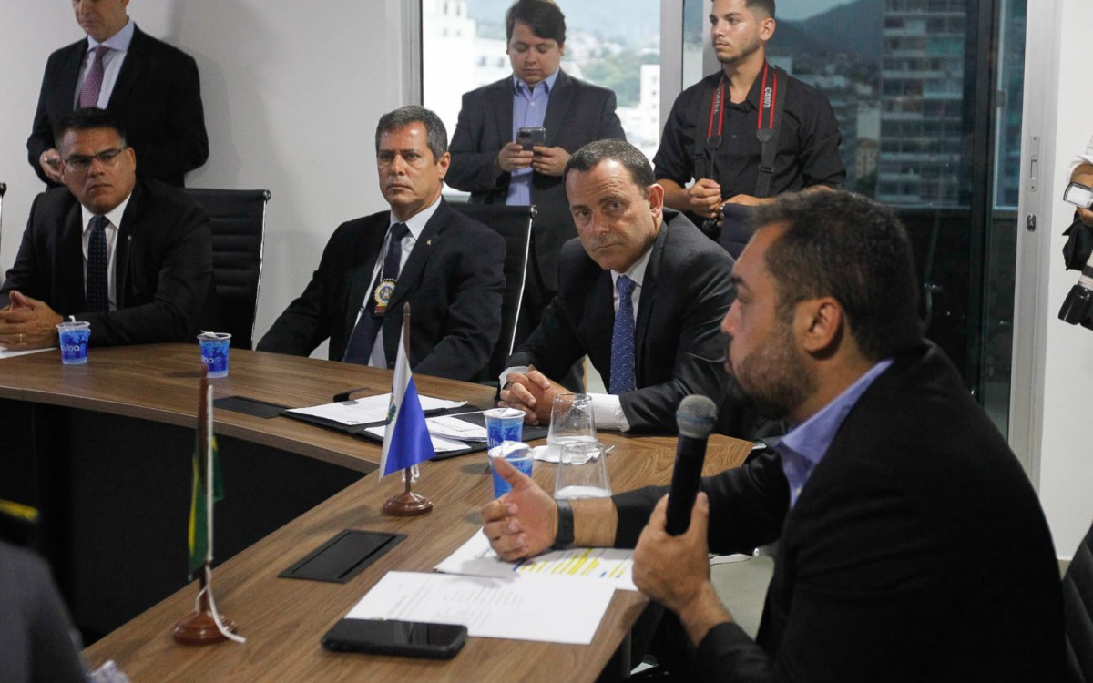 "Isso aqui vai permitir que muitos erros do passado em opera&ccedil;&otilde;es, n&atilde;o aconte&ccedil;am mais', disse o governador