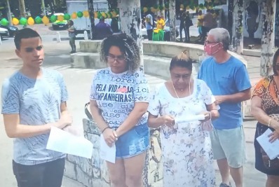 Mãe de Marielle Franco é hostilizada por bolsonaristas em encontro com jovens na Baixada 