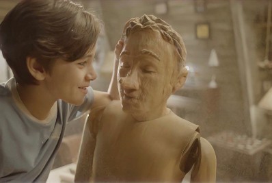 Pedro Burgarelli interpreta César na novela Poliana Moça no SBT