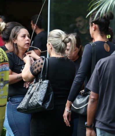 Ana Paula Rosa, ex esposa de Thiago Costa, diretor de unidade do Degase morto a tiros - Cleber Mendes/Agência O Dia