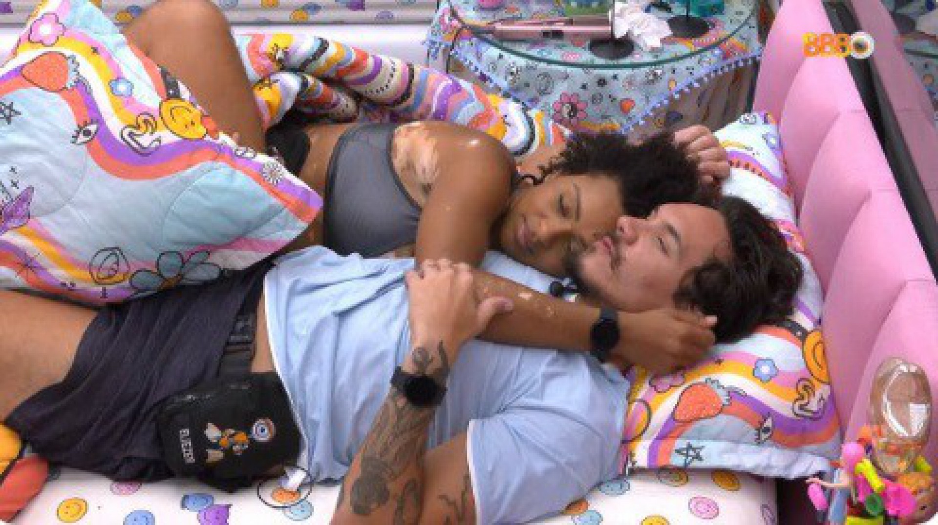 Eliezer se desculpa com Natália - Reprodução/Globoplay