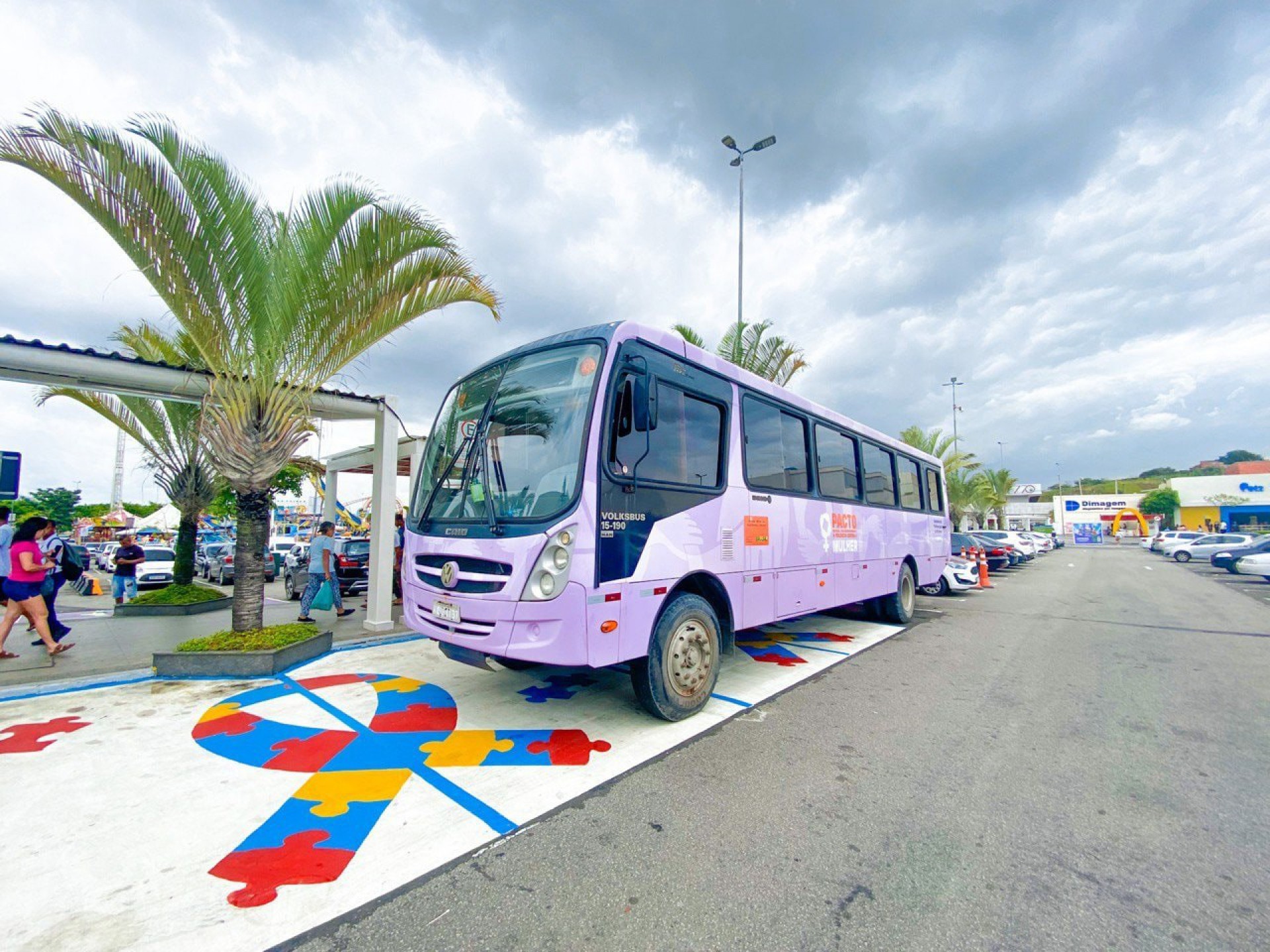 A ação contou com a participação do Ônibus Lilás do Governo do Estado - Divulgação