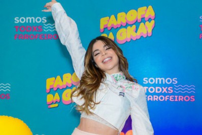 Famosos prestigiam lançamento de documentário sobre 'Farofa da Gkay'