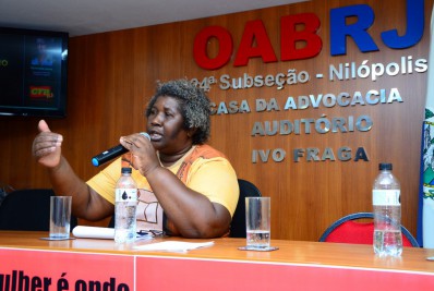 Líder sindical Raimunda Leone palestra na OAB Nilópolis