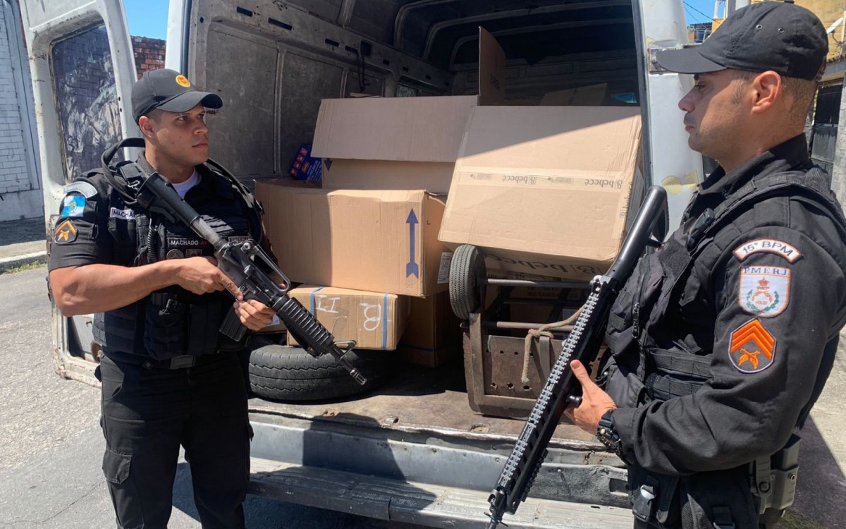 Pol&iacute;cia Militar prende 13 criminosos em menos de 24 horas em Duque de Caxias