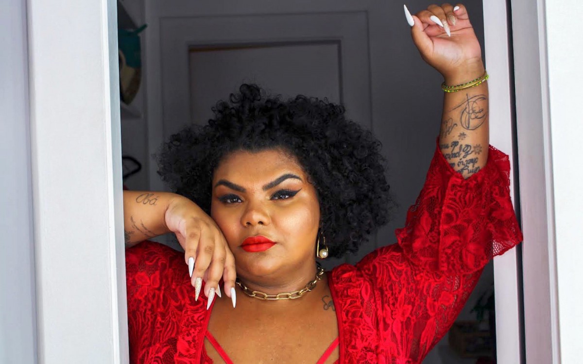 Flora Cruz  - Divulgação