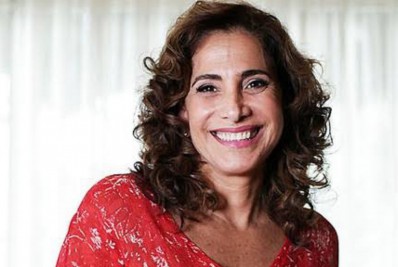 Totia Meireles relembra pressão para ser mãe