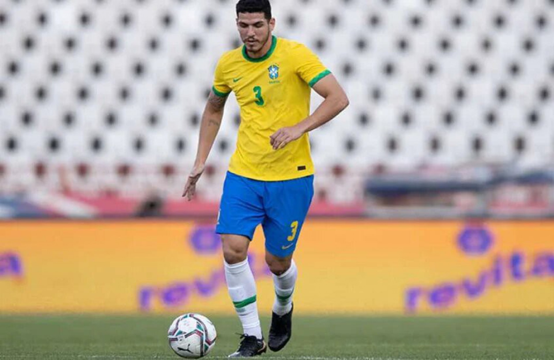 Nino em ação pela Seleção Brasileira - Foto: Ricardo Nogueira/CBF