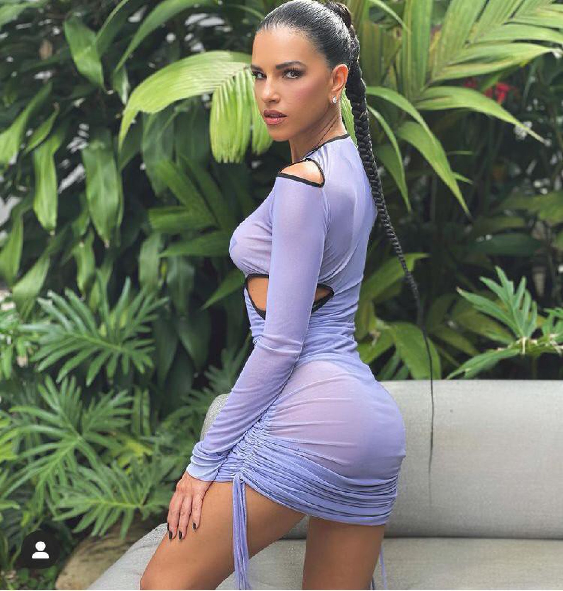 Mariana Rios aposta em look ousado para curtir Lollapalooza - Reprodução Internet