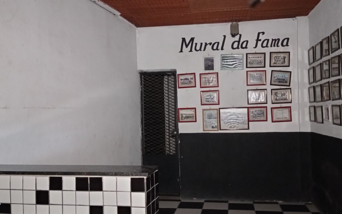Mural da Fama do Queimados Futebol Clube
