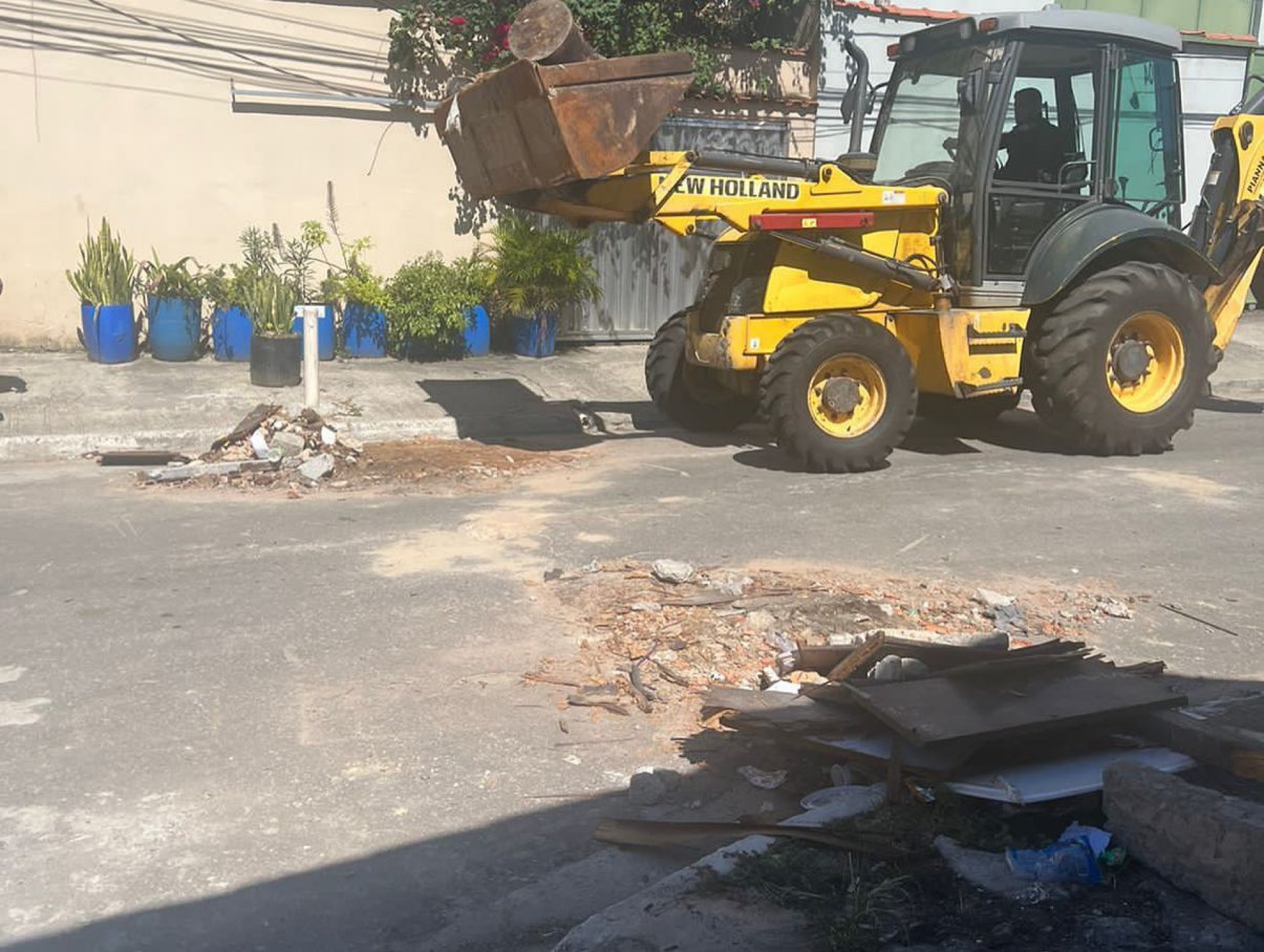 20º BPM retira barricadas na Comunidade do Sebinho - Divulgação