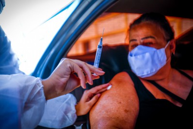 Belford Roxo começa na segunda (28/03) a aplicar a 4ª dose em idosos acima de 80 anos