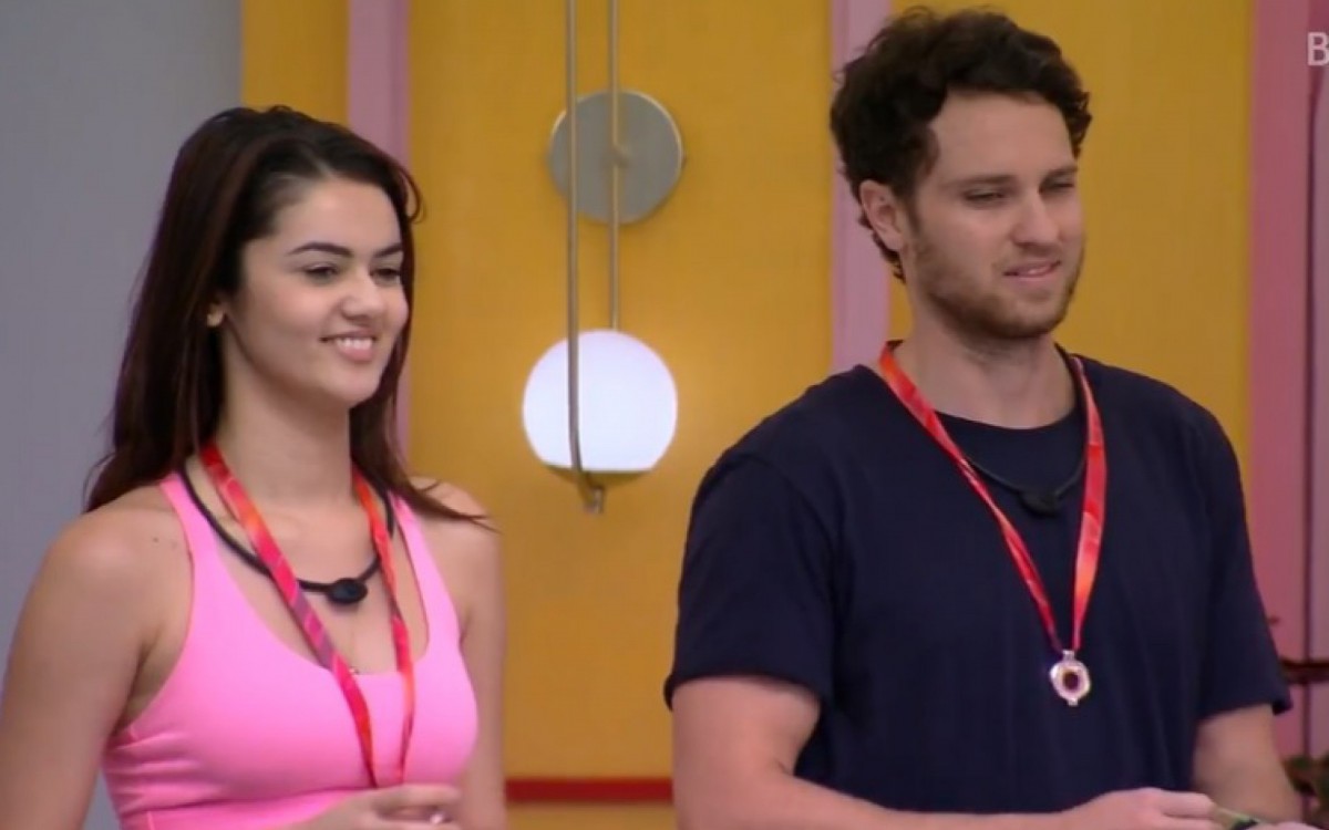 Paulo André colocou Lucas e Eslovênia no monstro  - Reprodução