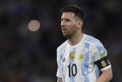 Messi retornará ao Barcelona em 2023, diz jornalista