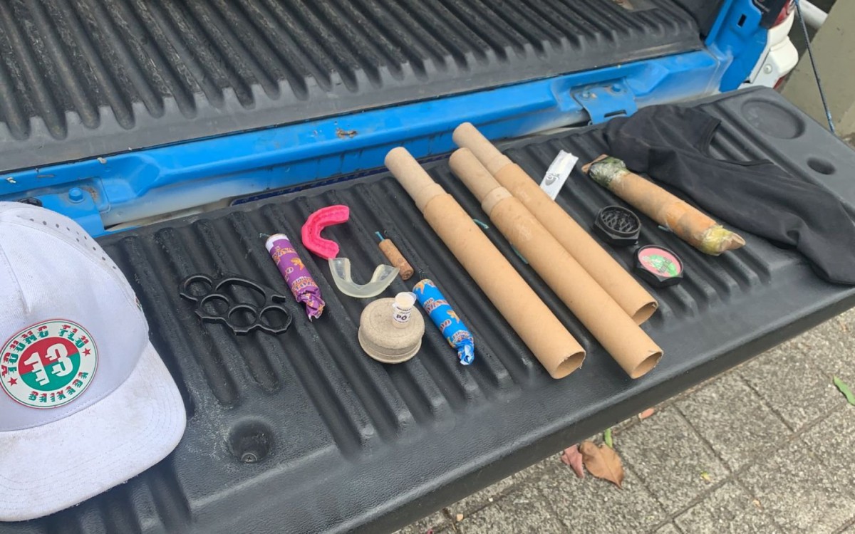 Mais de 170 torcedores do Fluminense e Botafogo foram detidos pelo Batalhão Especializado em Policiamento em Estádios (BEPE) neste domingo (27)