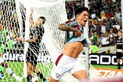 Autor do gol da classificação, Cano admite péssima atuação do Fluminense: 'Não fizemos nada que treinamos'