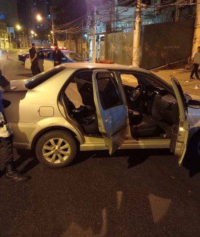Opera&ccedil;&atilde;o Lei Seca prende homem com carro roubado no Maracan&atilde;, Zona Norte do Rio - Divulga&ccedil;&atilde;o/Lei Seca