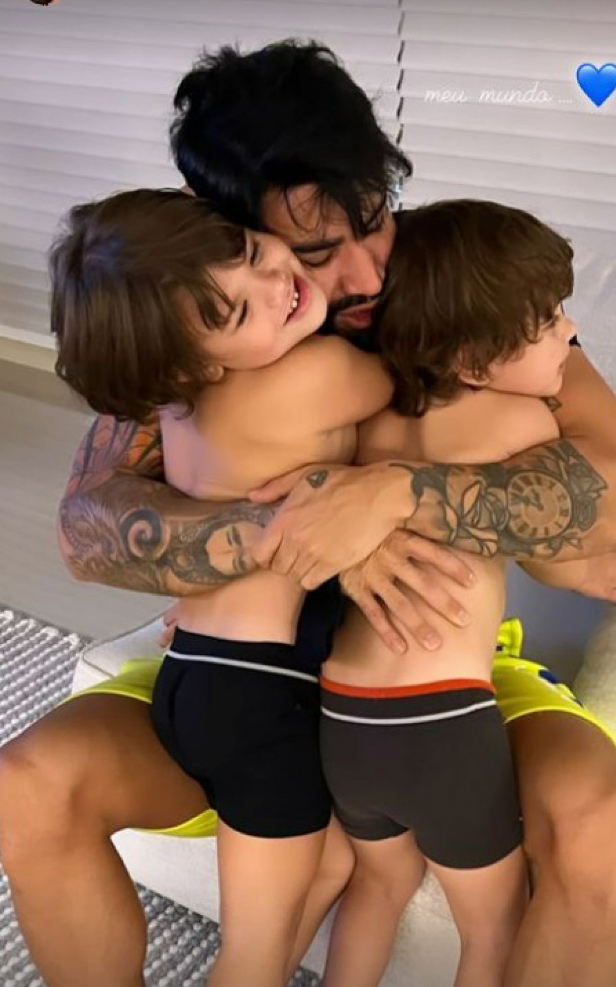 Gustavo Lima e os filhos - reprodução do instagram