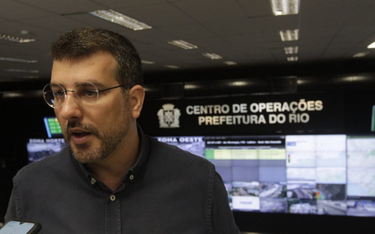 O secret&aacute;rio municipal de Sa&uacute;de, Daniel Soranz, em entrevista coletiva no Centro de Opera&ccedil;&otilde;es Rio, na Cidade Nova, Regi&atilde;o Central