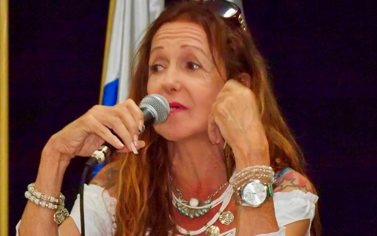 Paulinha &Uacute;nica representa a Secretaria Municipal de Governan&ccedil;a na Coordenadoria de Diversidade Sexual de Mesquita