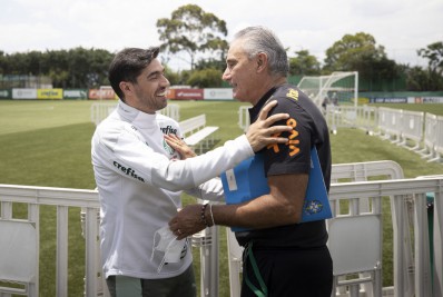 Abel Ferreira elogia Tite e diz que Seleção tem de continuar com técnico brasileiro após Copa do Mundo