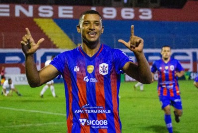 Depois de Palacios e Gabriel Dias, Zé Vitor tem nome publicado no BID da CBF