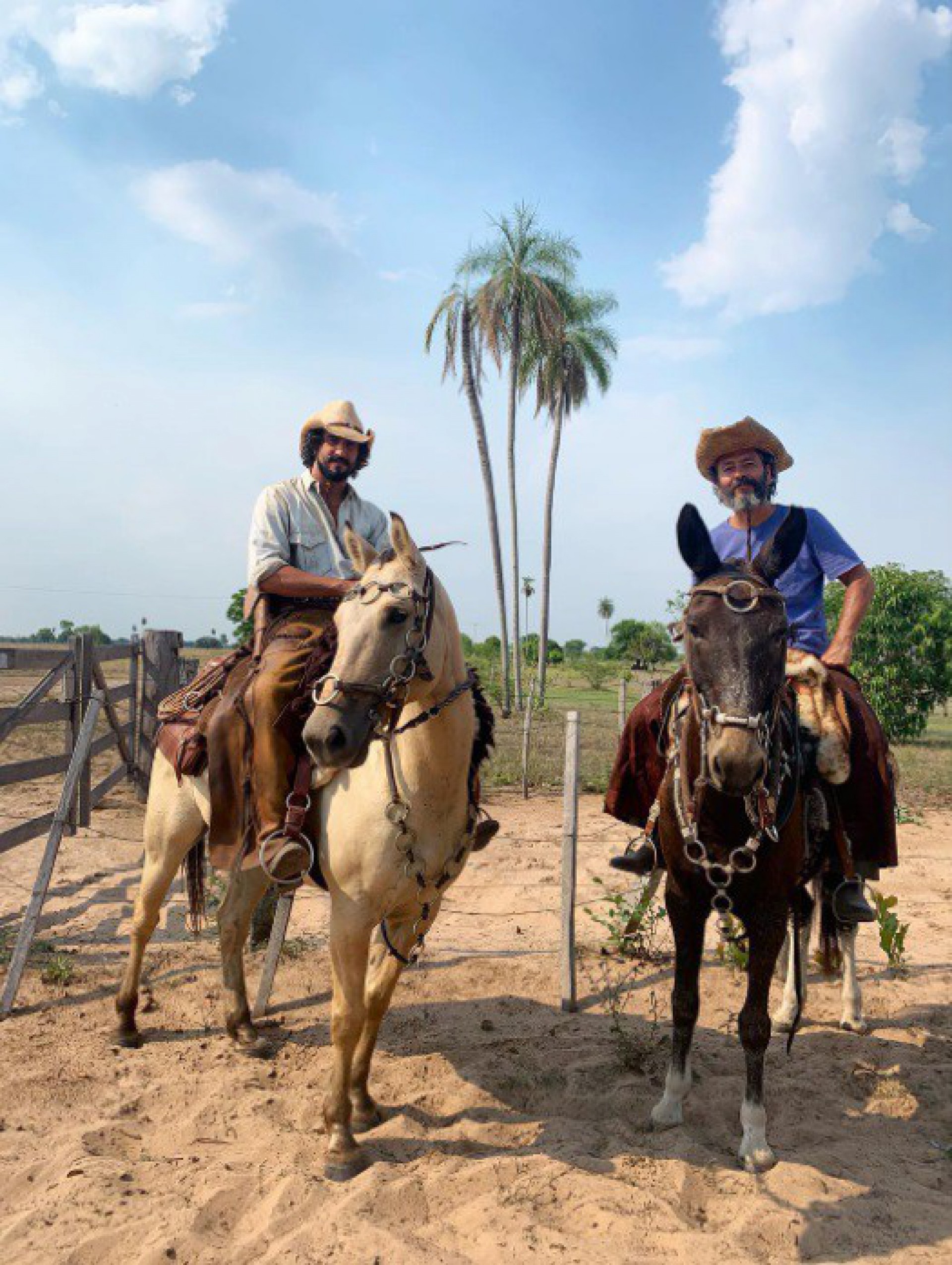 Renato Góes e Marcos Palmeira dividem o papel de Zé Leôncio - Reprodução/Instagram 