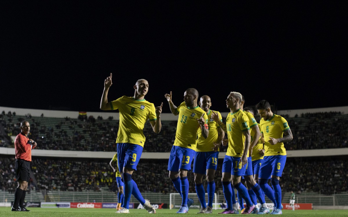 Bolívia x Brasil em La Paz pela última rodada das Eliminatórias da Copa de 2022.