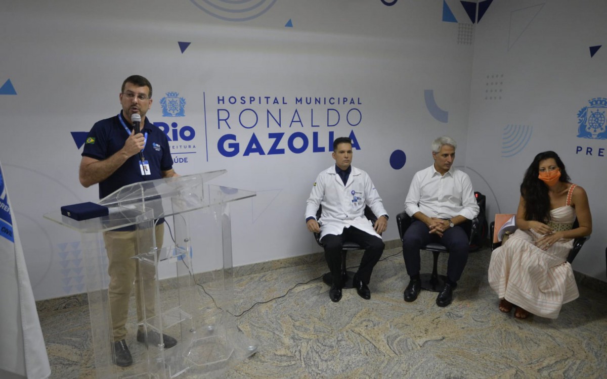 Secret&aacute;rio de Sa&uacute;de do munic&iacute;pio, Daniel Soranz, acompanha inaugura&ccedil;&atilde;o de Centro de Reabilita&ccedil;&atilde;o P&oacute;s-Covid no Hospital Municipal Ronaldo Gazolla, no Acari, Zona Norte