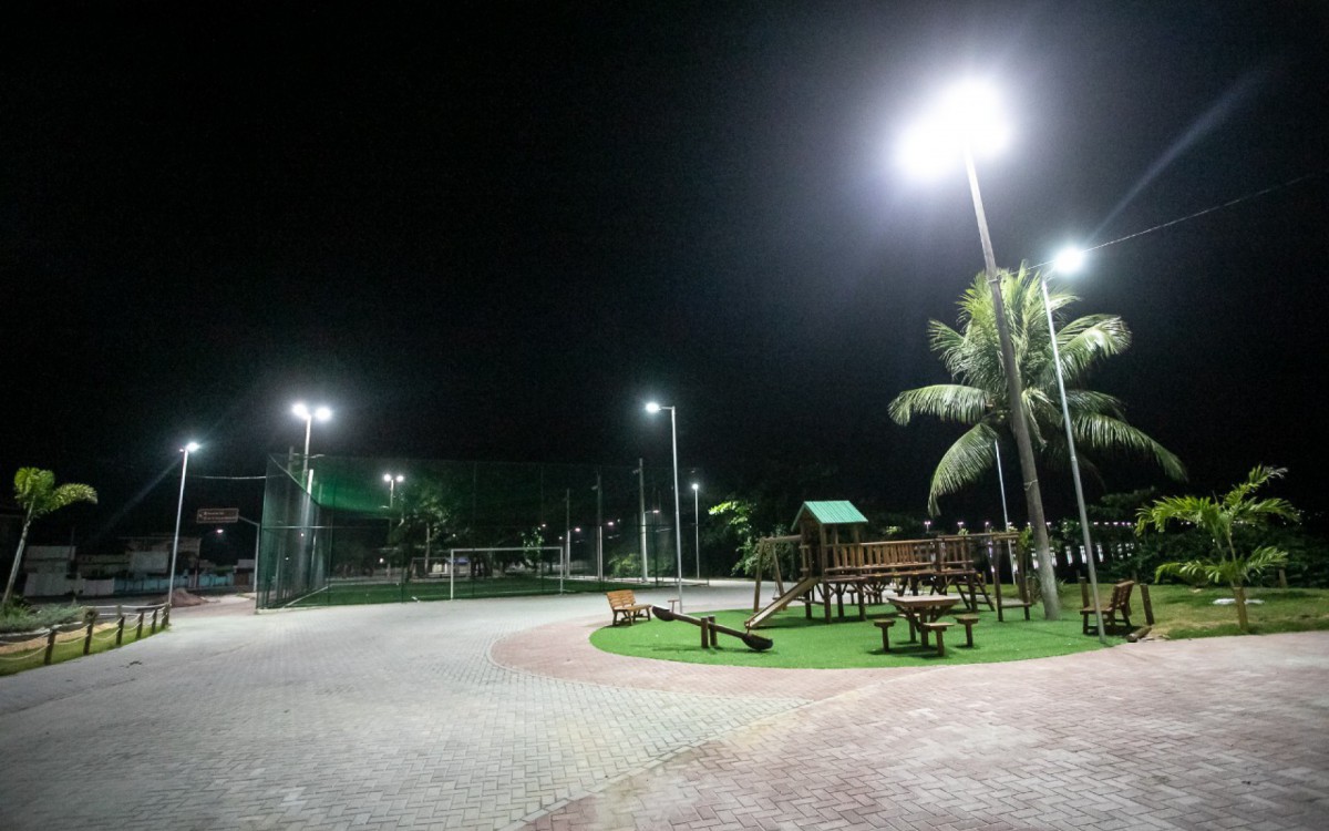 Prefeitura de Saquarema  pretende utilizar o mesmo sistema de ilumina&ccedil;&atilde;o em LED em todo o munic&iacute;pio
