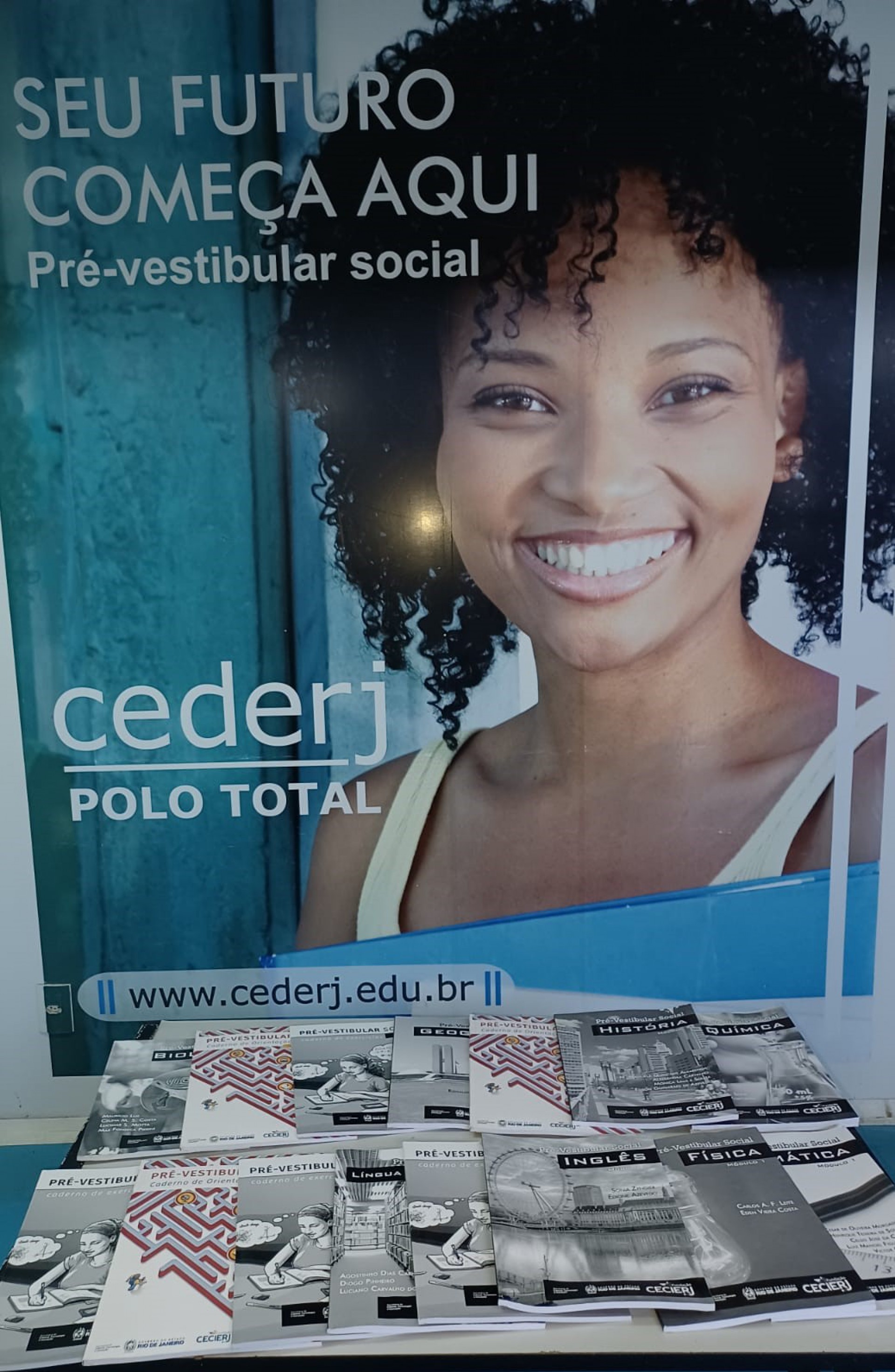 Os documentos obrigat&oacute;rios para inscri&ccedil;&atilde;o s&atilde;o: CPF, documento oficial de identifica&ccedil;&atilde;o (RG, CNH ou Carteira de Trabalho) e comprovante de escolaridade - Divulga&ccedil;&atilde;o