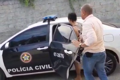 Mulher que usava a filha para extorquir homens em Guapimirim é presa