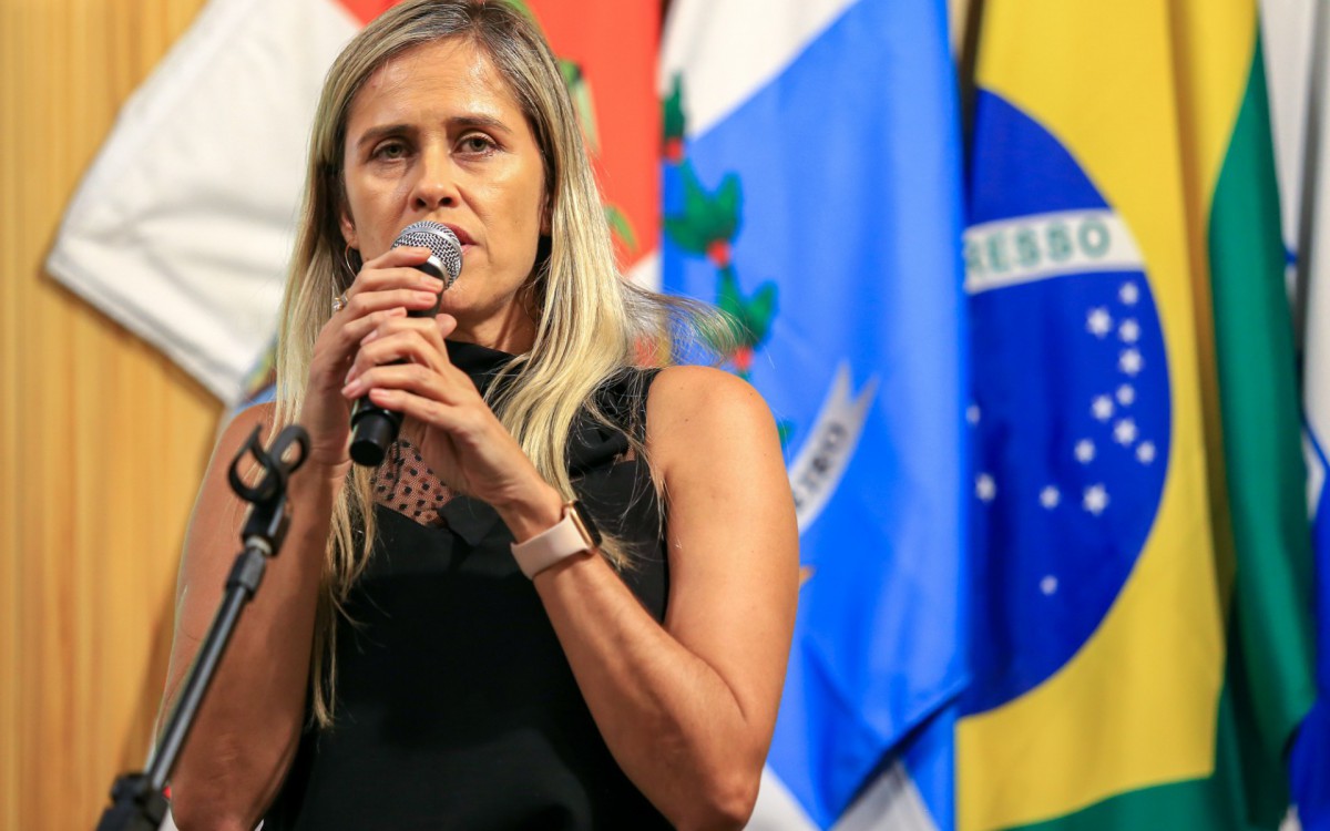 A secret&aacute;ria Especial de Assist&ecirc;ncia Social, Cristiane Guedes, destacou que muitas mulheres n&atilde;o conhecem a endometriose