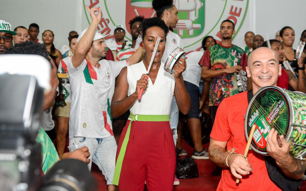 Maju Coutinho no ensaio da Grande Rio