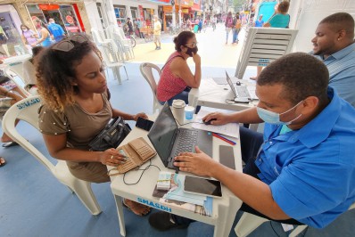 Águas do Rio realiza atendimento em ação do Procon de Magé