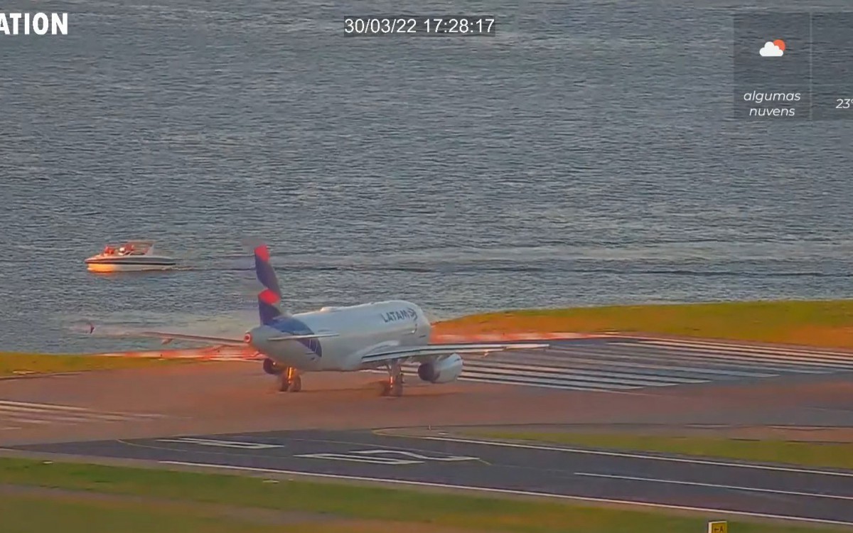 Embarcação invade área limite de segurança do aeroporto Santos Dumont