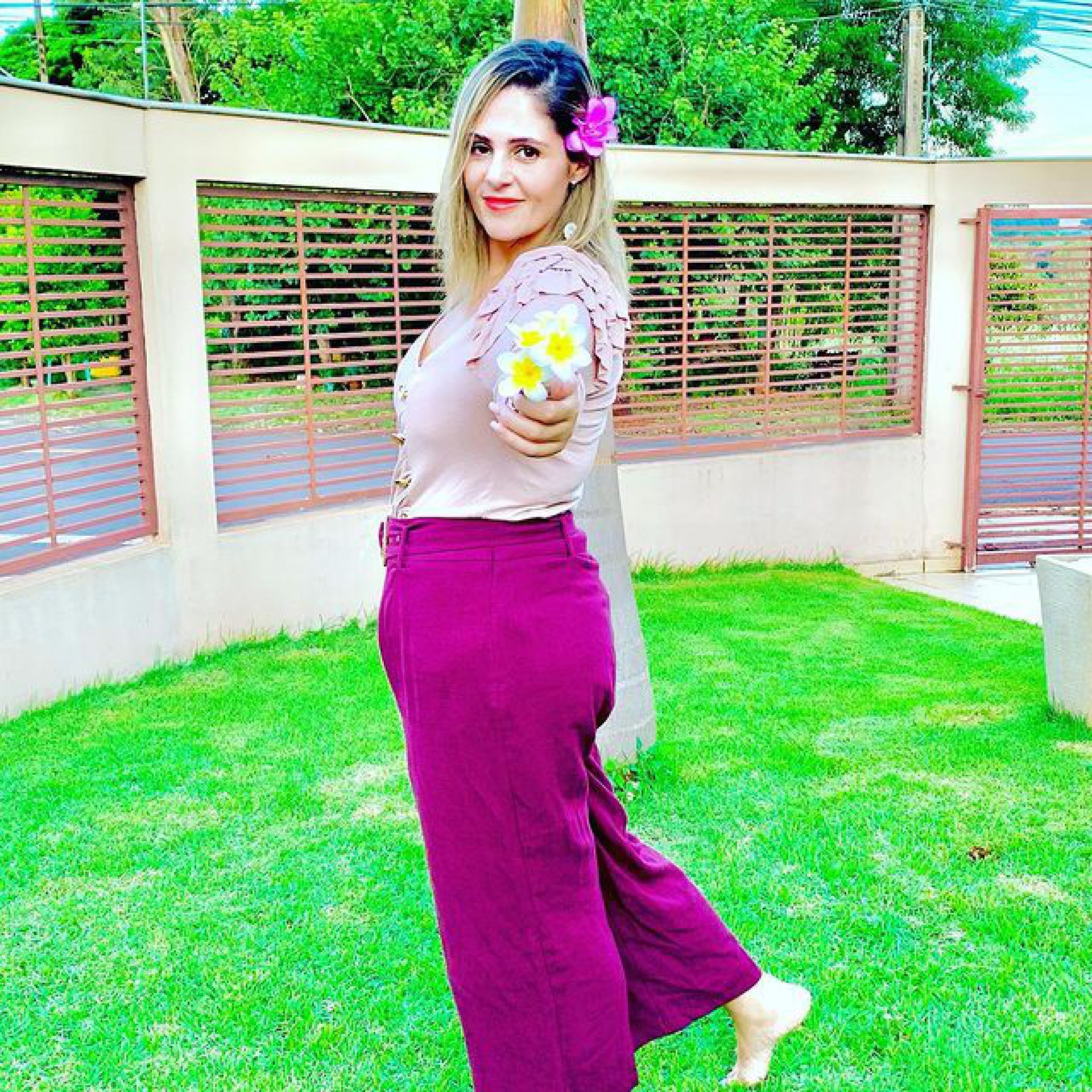 Após denúncia anônima, polícia interrompe velório e retira corpo de influencer  - Reprodução Instagram