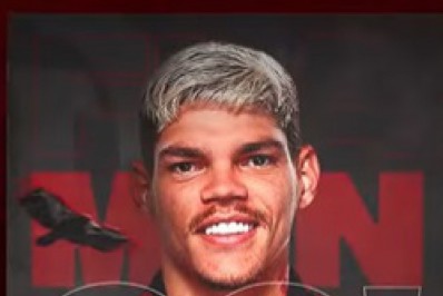 Novo reforço do Flamengo, Ayrton Lucas estará no Maracanã acompanhando a decisão contra o Fluminense