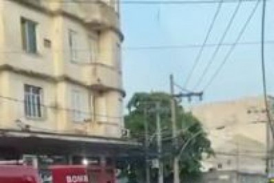 Vendedor de doces é atingido por bala perdida na cabeça durante tiroteio em Brás de Pina