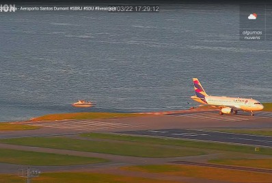 Lancha atrapalha pousos e decolagens de aviões no aeroporto Santos Dumont