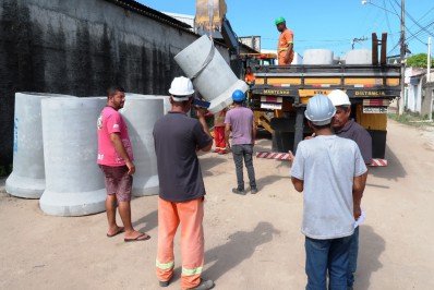 Pacote de obras para acabar com alagamentos no Colubandê