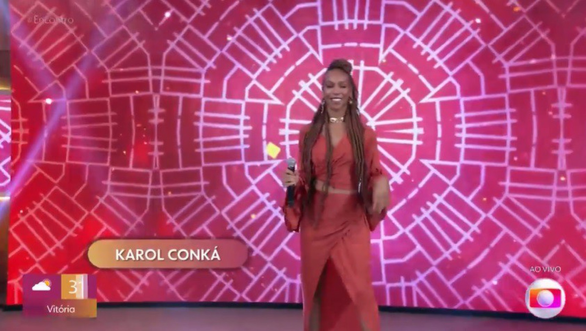 Karol Conká participou do 'Encontro' - Reprodução