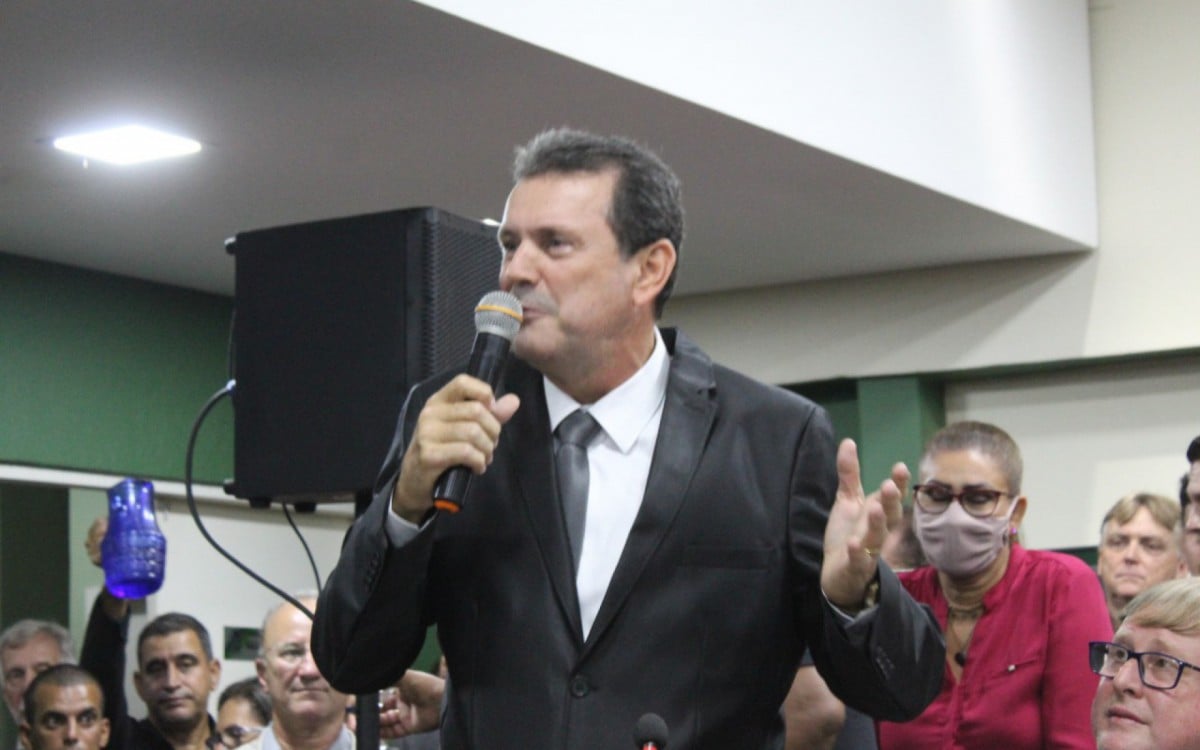 Posse foi realizada na Câmara Municipal de Itatiaia - Divulgação