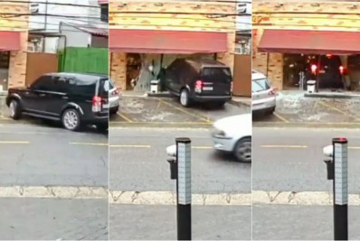 Motorista perde controle do carro e invade padaria ao tentar estacionar