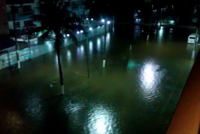 Chuva deixa cidades da Região dos Lagos debaixo d’água; Arraial cancela aulas