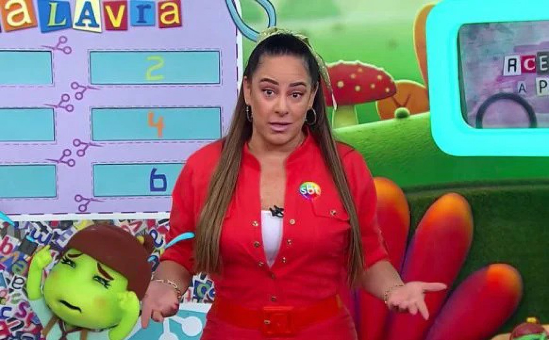 Silvia Abravanel encerra o programa Bom Dia & Cia pedindo desculpas:  'cometi um erro gravíssimo' | Televisão | O Dia