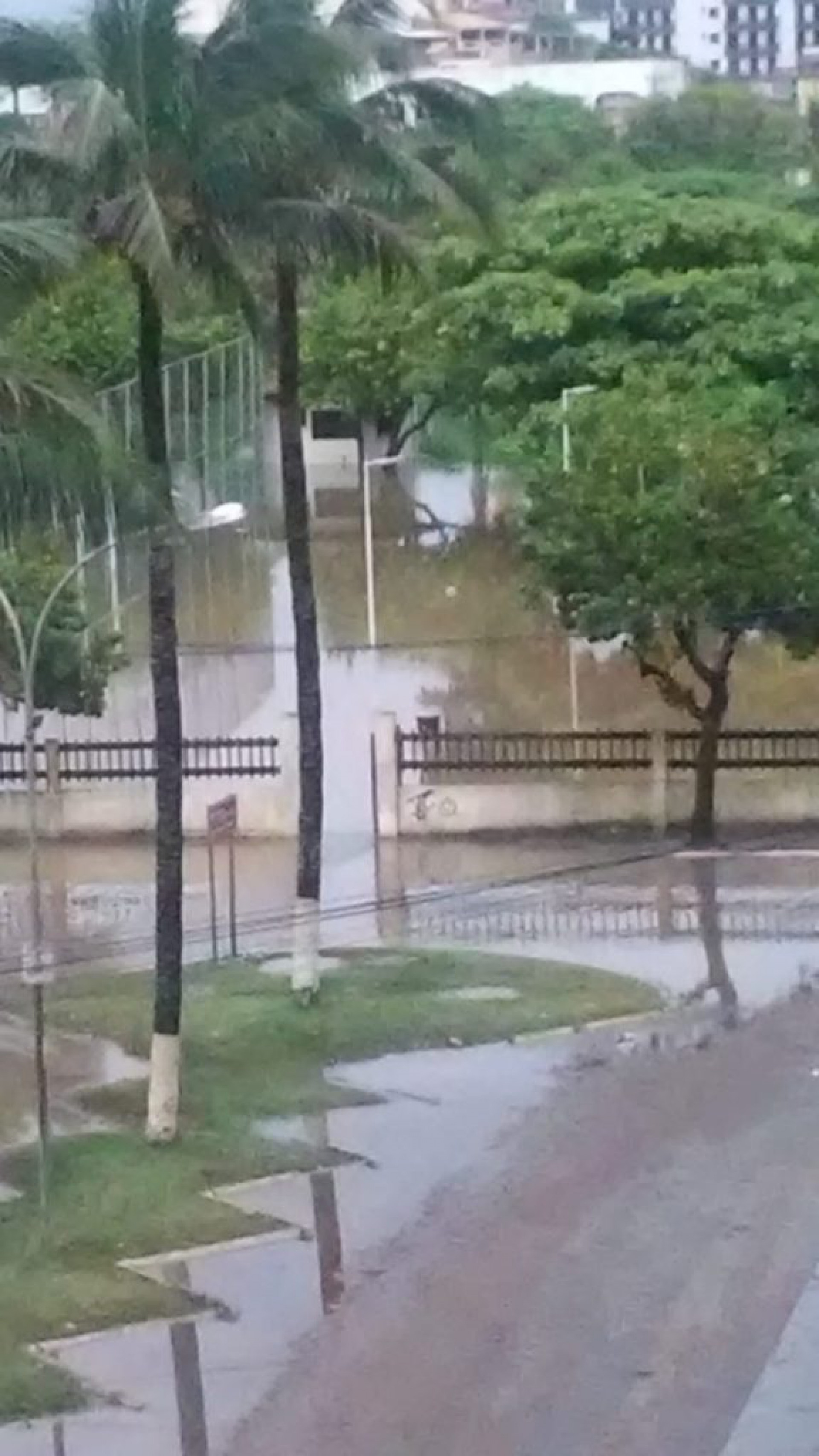 Secretaria de Educação de Cabo Frio suspende de atendimentos por conta da chuva - Luiz Felipe Rodrigues (RC24h)
