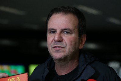 Paes promete aprovar estádio próprio e cita bom relacionamento de presidente do Flamengo com Bolsonaro