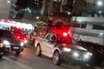 PM dispersa briga de torcedores após partida entre Flamengo e Fluminense