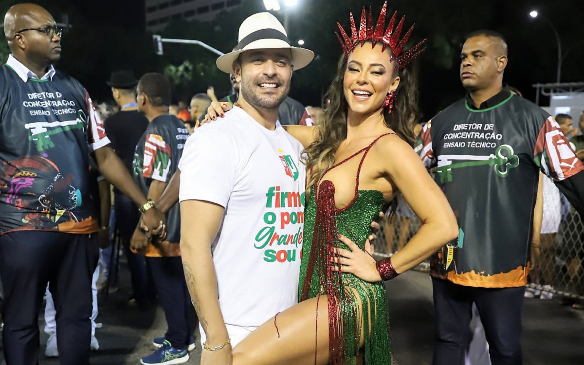 Diogo Nogueira e Paolla Oliveira